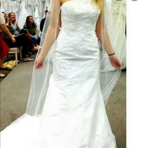 Mermaid style over shoulder Wedding dress